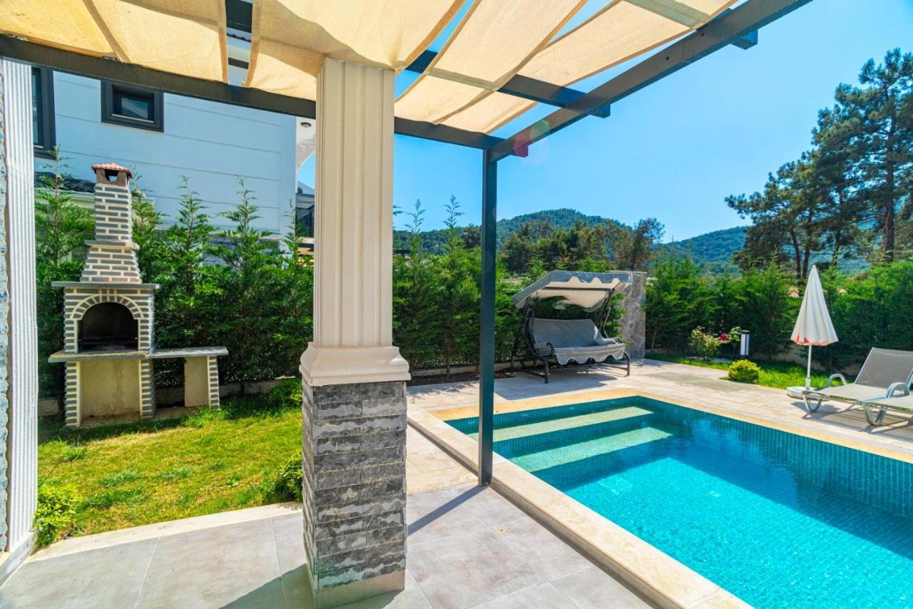 4 Bedroom Holiday Villa In Hisaroenue Oeluedeniz- Gold Rose Fethiye Luaran gambar