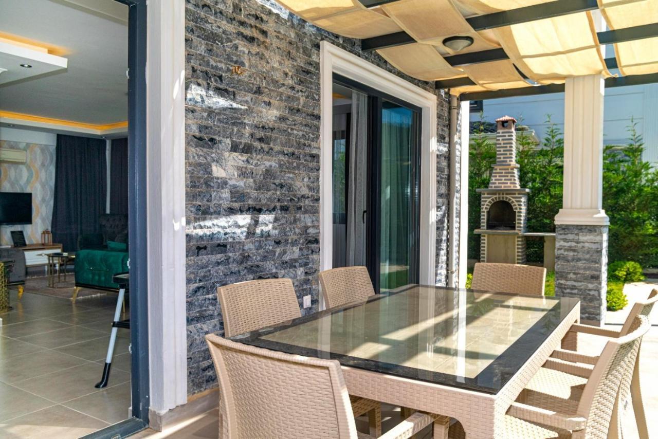 4 Bedroom Holiday Villa In Hisaroenue Oeluedeniz- Gold Rose Fethiye Luaran gambar
