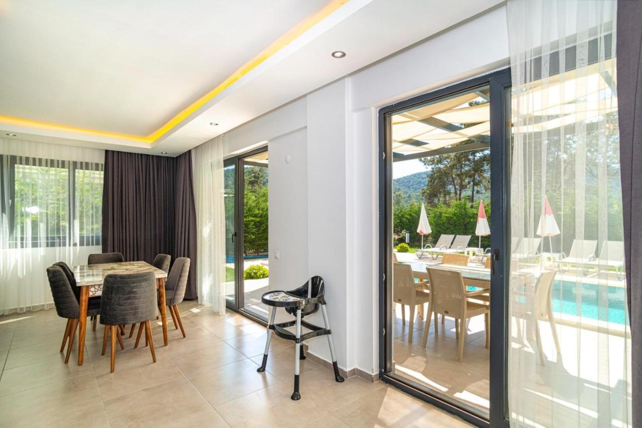 4 Bedroom Holiday Villa In Hisaroenue Oeluedeniz- Gold Rose Fethiye Luaran gambar