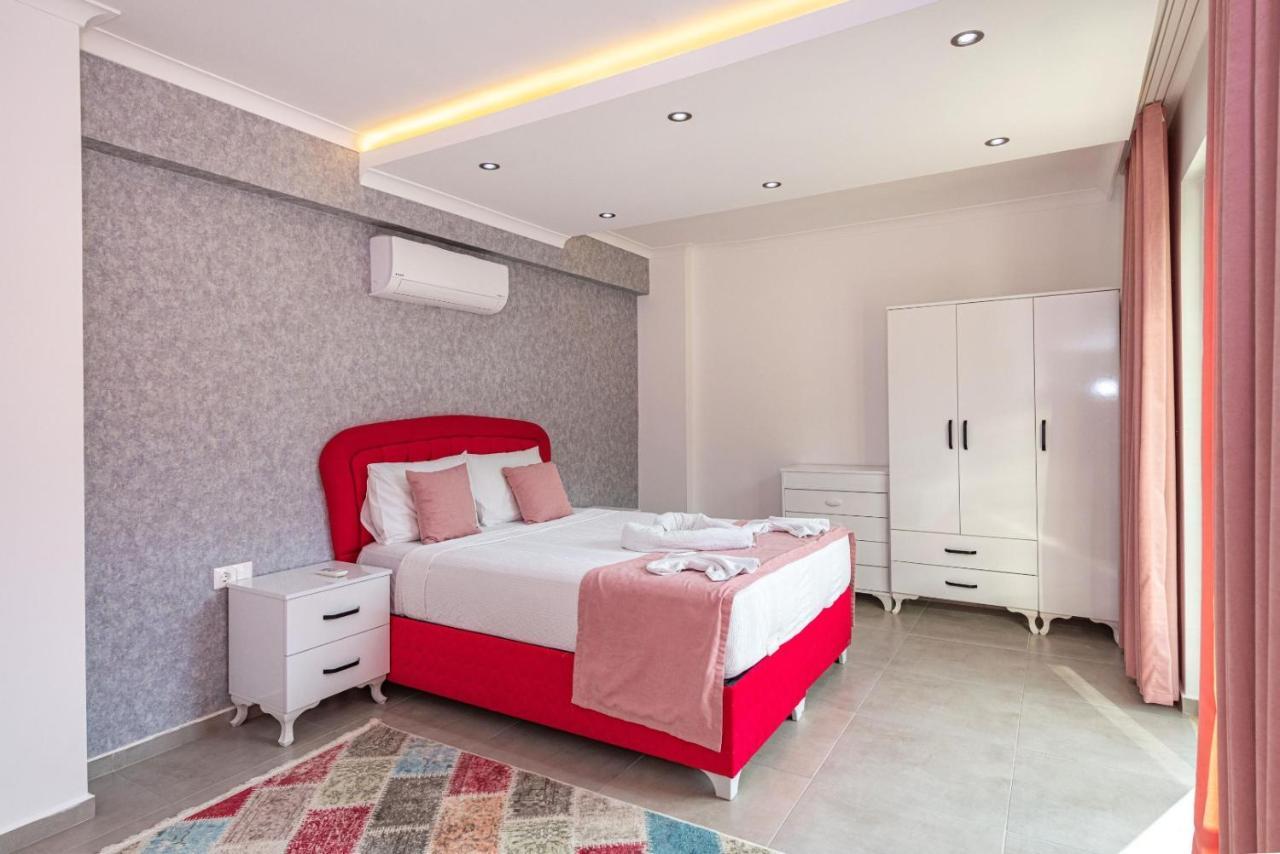 4 Bedroom Holiday Villa In Hisaroenue Oeluedeniz- Gold Rose Fethiye Luaran gambar