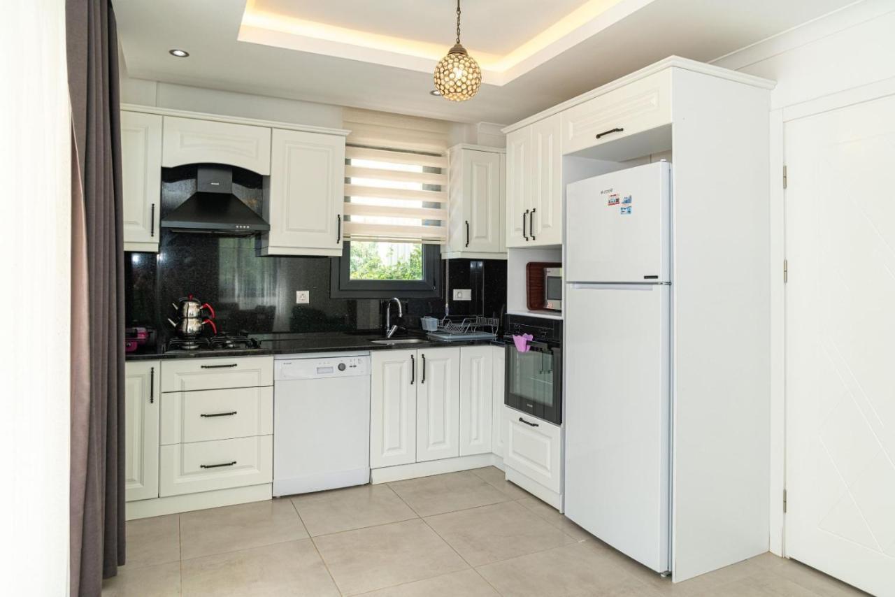 4 Bedroom Holiday Villa In Hisaroenue Oeluedeniz- Gold Rose Fethiye Luaran gambar